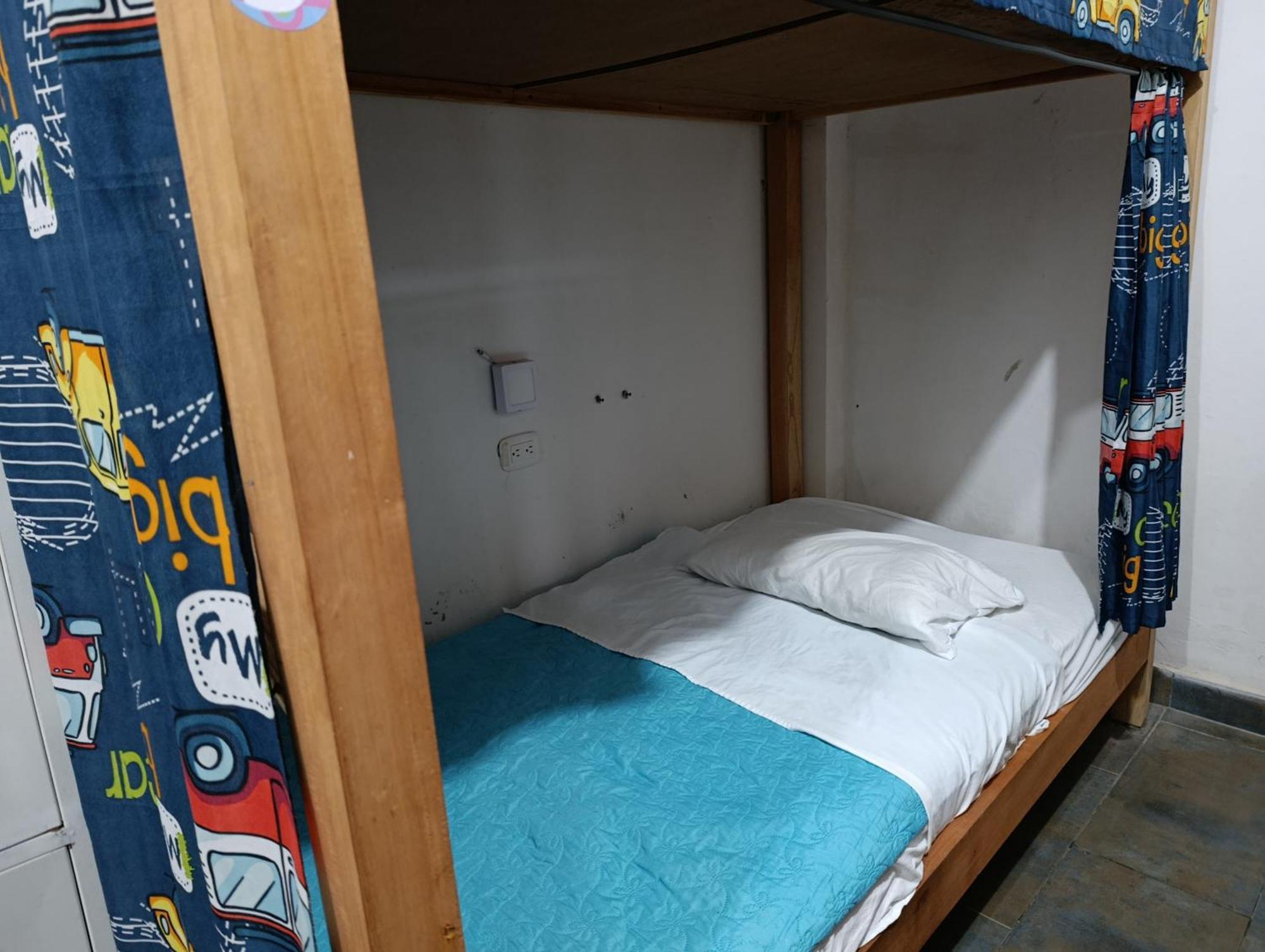 Combi, 2 Good 4 Less Hotel Salento Kültér fotó